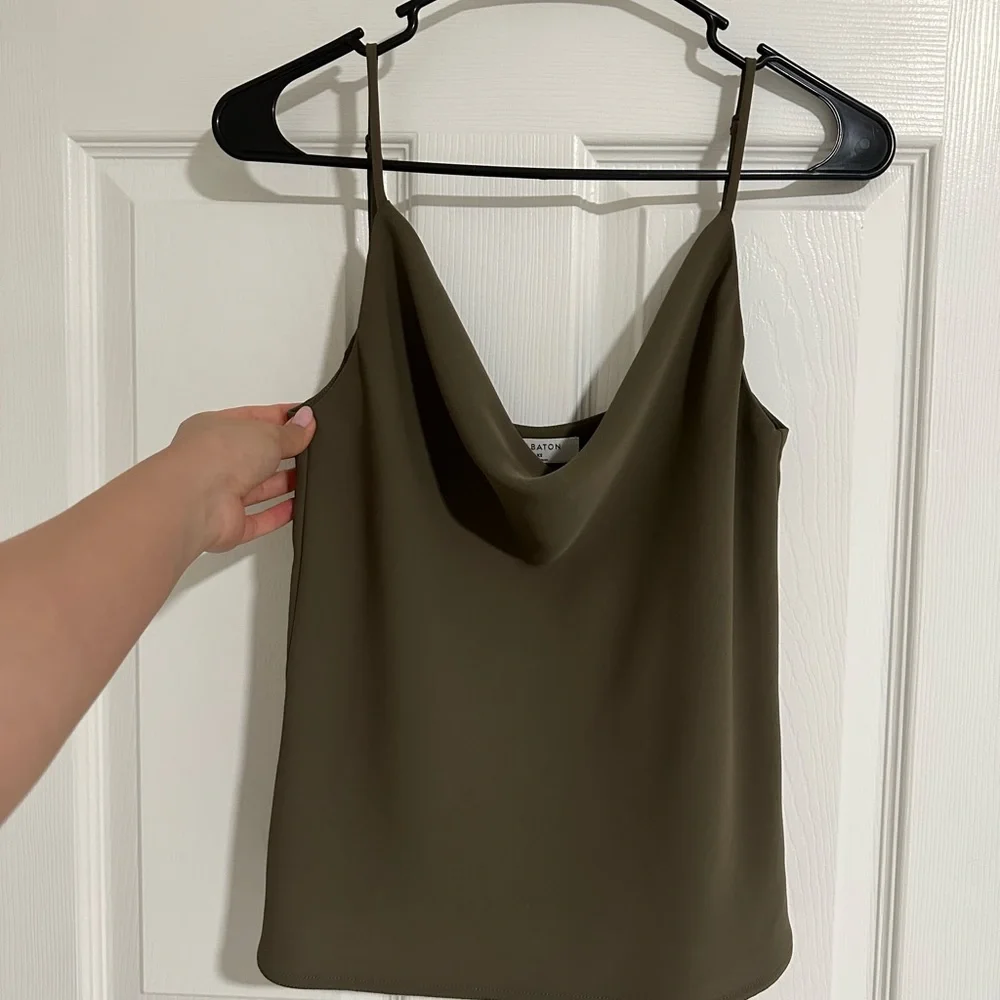 Aritzia Cowl-neck Camisole - Picture 4 of 10
